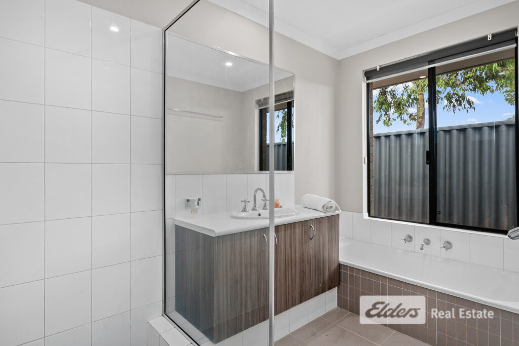 1 Millbridge Boulevard Millbridge – 23